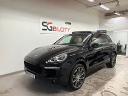 Svart Begagnad 2015 Porsche Cayenne SUV | 279 900 kr (Marknadspris)