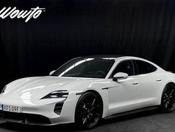 Vit (carrara white metallic) Begagnad 2023 Porsche Taycan GTS Sedan | 1 099 800 kr