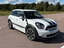 Vit Begagnad 2016 Mini Cooper S Countryman Chili SUV | 167 000 kr (Bra pris)