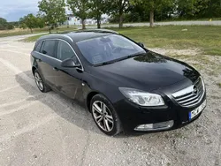 Svart Begagnad 2012 Opel Insignia Cosmo Kombi | 48 000 kr (Dyr)