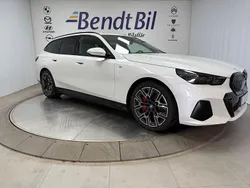 Vit Begagnad 2025 BMW i5 M Sport Sedan | 759 500 kr