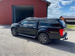 Svart Begagnad 2016 Nissan Navara Pickup | 265 000 kr (Dyr)