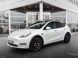Vit Begagnad 2022 Tesla Model Y Performance SUV | 398 000 kr (Marknadspris)