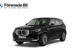 Svart Ny 2024 BMW iX1 Shadowline SUV | 499 898 kr (Marknadspris)