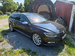 Svart Begagnad 2016 VW Passat GTS Kombi | 185 000 kr (Marknadspris)