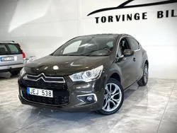 Brun Begagnad 2011 Citroën DS4 Halvkombi | 79 900 kr