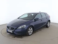Blå Begagnad 2015 Volvo V40 Momentum Kombi | 105 000 kr (Marknadspris)