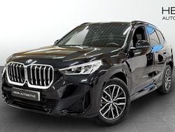 Svart (black) Ny 2025 BMW X1 M Sport SUV | 588 700 kr (Superpris)