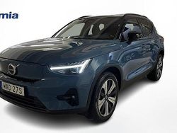 Blå Begagnad 2022 Volvo XC40 Plus SUV | 359 900 kr