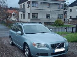 Begagnad 2008 Volvo V70 Kombi | 39 000 kr (Marknadspris)