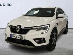 Vit Begagnad 2022 Renault Arkana Intens SUV | 224 900 kr (Marknadspris)