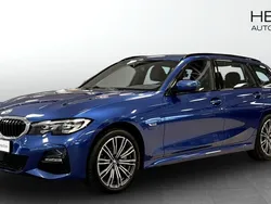Blå (blue) Begagnad 2022 BMW 330e M Sport Kombi | 358 700 kr (Marknadspris)