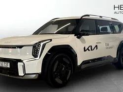 Vit (white) Ny 2025 Kia EV9 GT-Line SUV | 799 900 kr (Marknadspris)