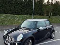 Svart Begagnad 2007 Mini Cooper Halvkombi | 37 000 kr (Bra pris)