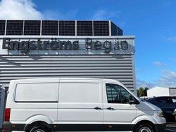 Vit (candyvit) Begagnad 2023 VW Crafter Van | 459 000 kr (Bra pris)