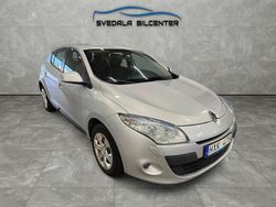 Silver Begagnad 2011 Renault Mégane III Halvkombi | 24 900 kr (Marknadspris)