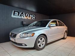 Ljusgrå (grå) Begagnad 2012 Volvo S40 Momentum Sedan | 93 900 kr (Dyr)