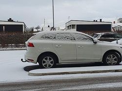 Begagnad 2014 Volvo XC60 SUV | 77 999 kr