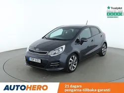 Grå Begagnad 2016 Kia Rio Halvkombi | 110 000 kr (Marknadspris)