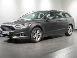 Grå Begagnad 2016 Ford Mondeo Titanium Kombi | 118 900 kr (Marknadspris)