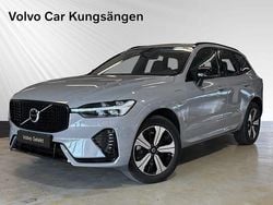 Grå Begagnad 2024 Volvo XC60 Plus SUV | 539 900 kr (Marknadspris)
