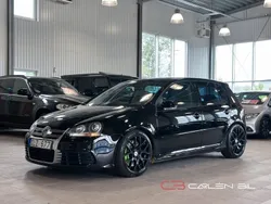 Svart Begagnad 2008 VW Golf VI R Halvkombi | 138 900 kr