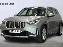 Grå Begagnad 2023 BMW iX1 xLine SUV | 429 900 kr (Bra pris)