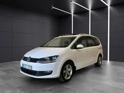Vit Begagnad 2013 VW Sharan Minibuss | 144 900 kr (Lite dyr)