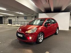 Röd Begagnad 2010 Citroën C3 Halvkombi | 23 500 kr (Bra pris)