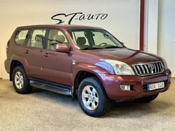 Mörkröd Begagnad 2005 Toyota Land Cruiser SUV | 199 900 kr