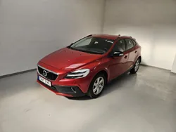 Röd Begagnad 2019 Volvo V40 CC Kinetic Kombi | 204 900 kr (Bra pris)