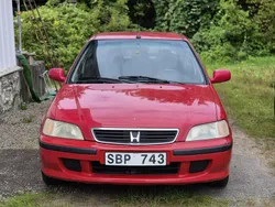 Röd Begagnad 2000 Honda Civic Halvkombi | 8 000 kr