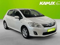 Vit Begagnad 2011 Toyota Auris Hybrid Halvkombi | 94 800 kr (Marknadspris)