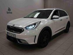 Vit Begagnad 2018 Kia Niro SUV | 169 900 kr (Marknadspris)