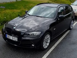 Svart Begagnad 2012 BMW 320 Kombi | 125 000 kr (Superpris)