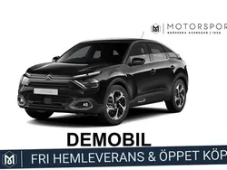 Svart (svart metallic) Begagnad 2024 Citroën C4 Shine Halvkombi | 249 900 kr (Marknadspris)