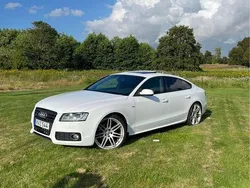 Vit Begagnad 2011 Audi A5 Sportback Comfort Halvkombi | 100 000 kr (Marknadspris)
