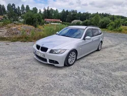 Grå Begagnad 2006 BMW 325 Advantage Kombi | 40 000 kr (Marknadspris)