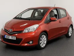 Röd Begagnad 2012 Toyota Yaris Multidrive S Halvkombi | 98 000 kr (Lite dyr)