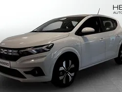 Vit (white) Ny 2025 Dacia Sandero Expression Halvkombi | 219 900 kr (Bra pris)