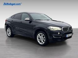 Svart Begagnad 2016 BMW X6 M50 SUV | 369 000 kr (Marknadspris)