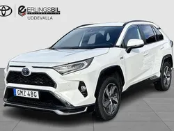 Vit Begagnad 2021 Toyota RAV4 Hybrid Active SUV | 339 000 kr (Marknadspris)