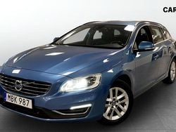 Blå Begagnad 2015 Volvo V60 Momentum Kombi | 124 900 kr (Superpris)