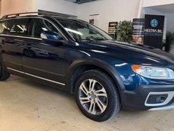 Blå Begagnad 2013 Volvo XC70 Momentum SUV | 154 900 kr (Marknadspris)