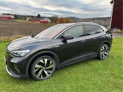 Grå Begagnad 2021 VW ID.4 Pro Performance SUV | 259 000 kr (Marknadspris)