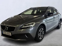 Grå Begagnad 2018 Volvo V40 CC Business Edition Kombi | 149 900 kr (Marknadspris)