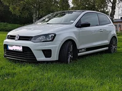 Vit Begagnad 2014 VW Polo R Halvkombi | 210 000 kr