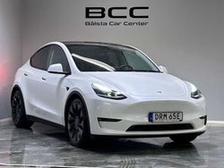 Vit Begagnad 2022 Tesla Model Y Performance SUV | 419 900 kr (Marknadspris)