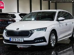 Vit Begagnad 2022 Skoda Octavia Ambition Kombi | 194 498 kr (Superpris)