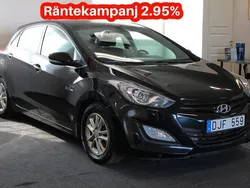 Svart Begagnad 2012 Hyundai i30 Premium Halvkombi | 89 800 kr (Marknadspris)